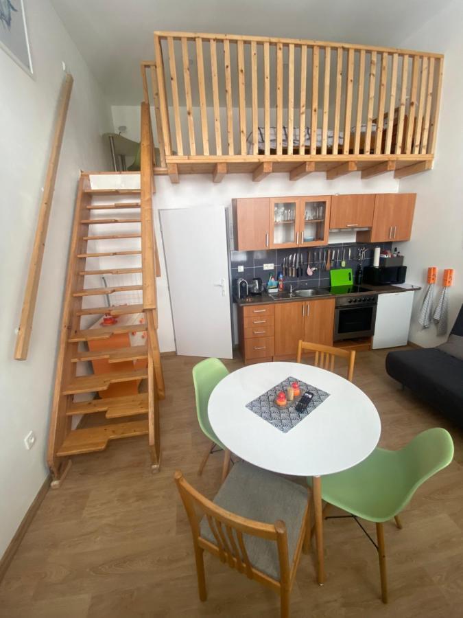 Apartman V Lesni Jablonec nad Nisou Buitenkant foto